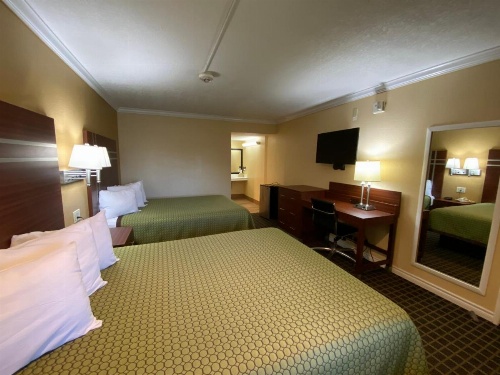 Americas Best Value Inn - Azusa/Pasadena image 5